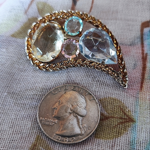 Paisley Faceted Acrylic Pale Pastel Stones Prong Set Vintage Gold Tone Faded - Picture 3 of 10